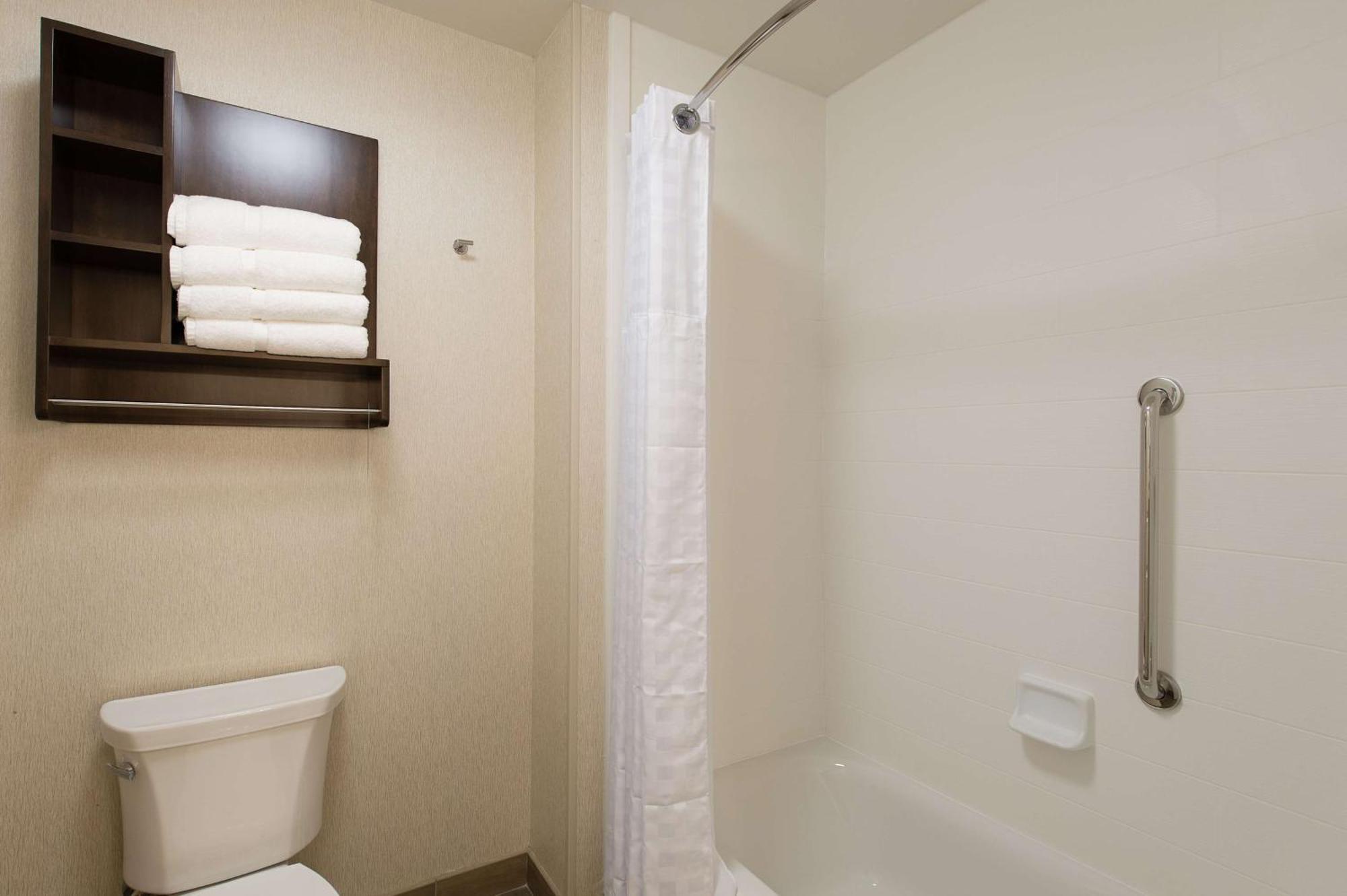 Homewood Suites By Hilton Concord Exterior photo